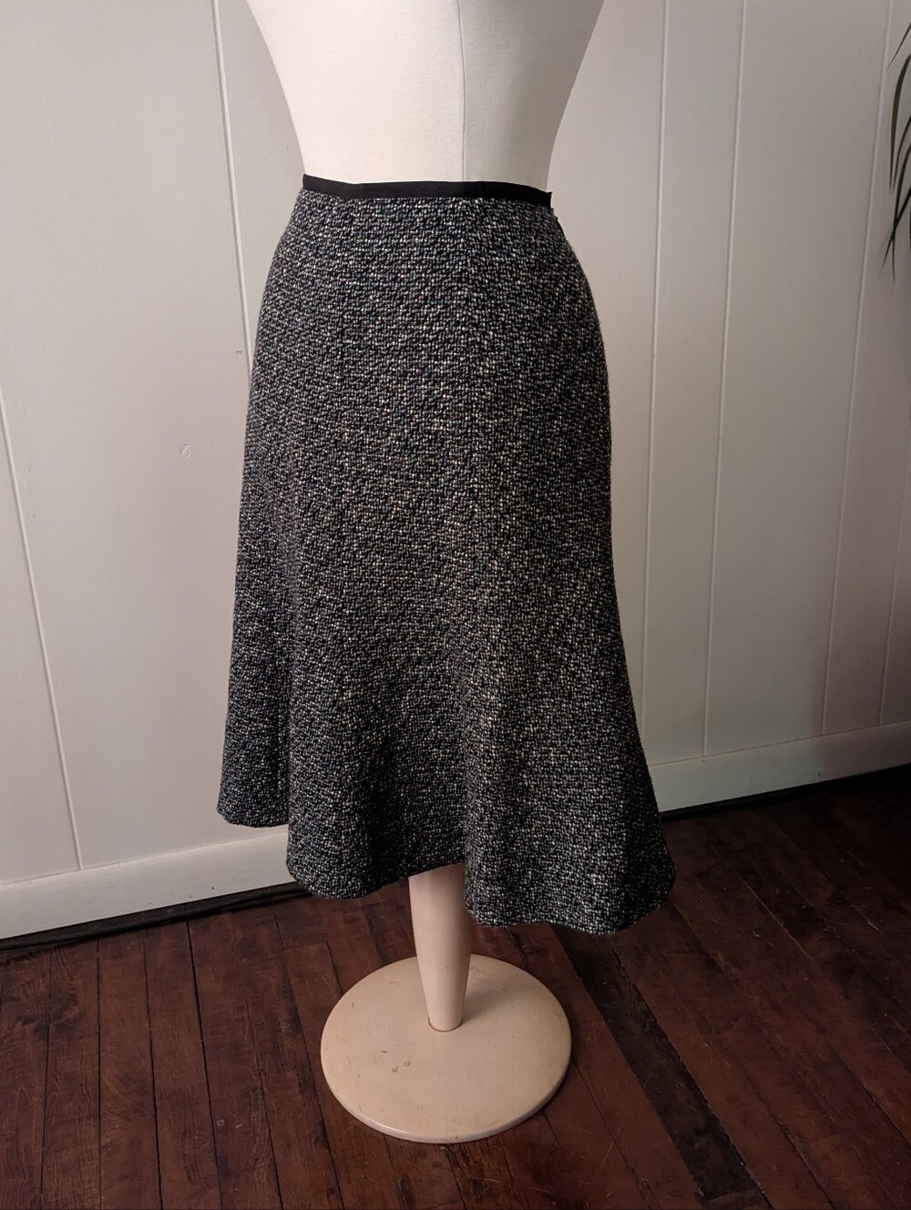 Rafella Tweed Trumpet Vintage Wool Blend  Midi Skirt Size 8